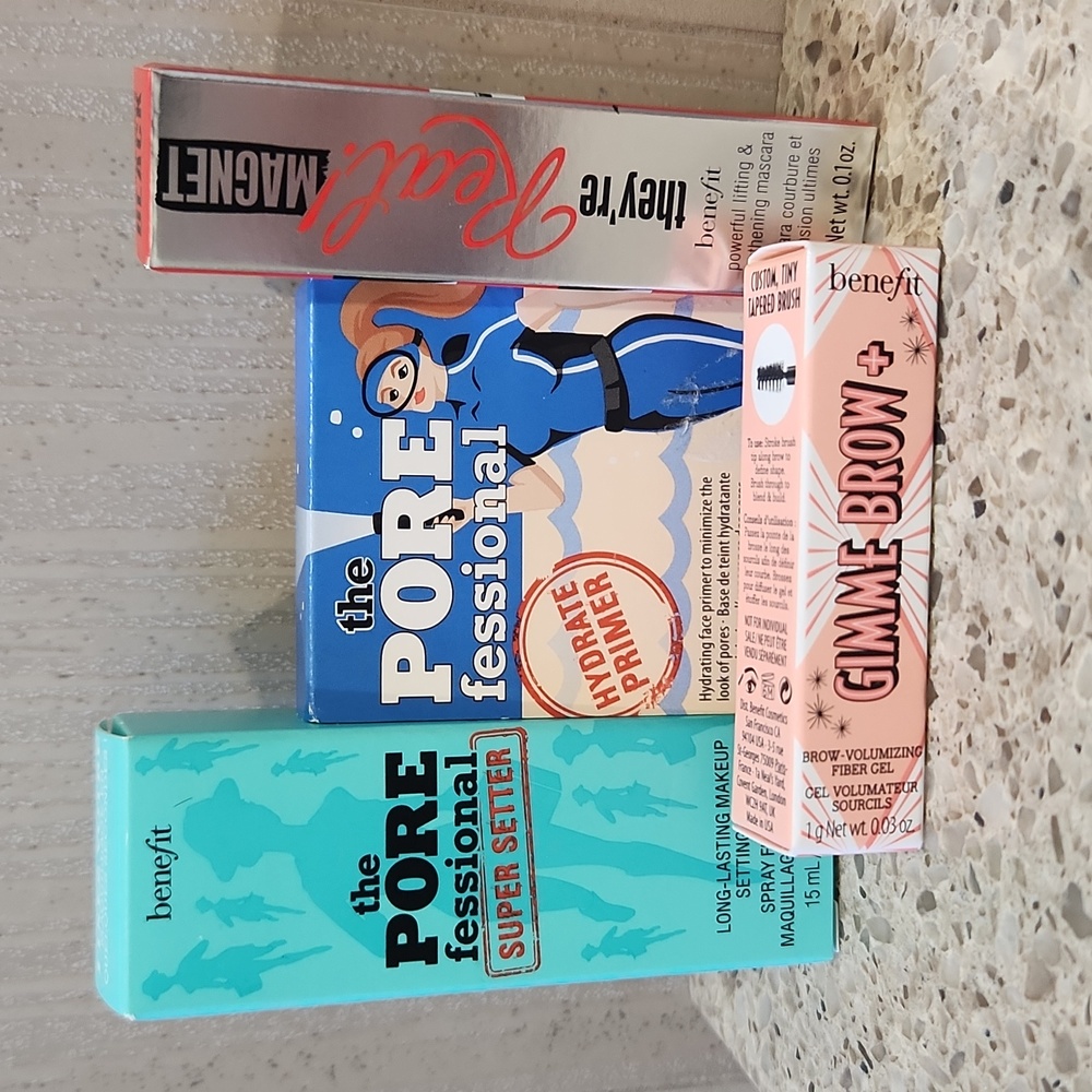NEW Benefit product bundle